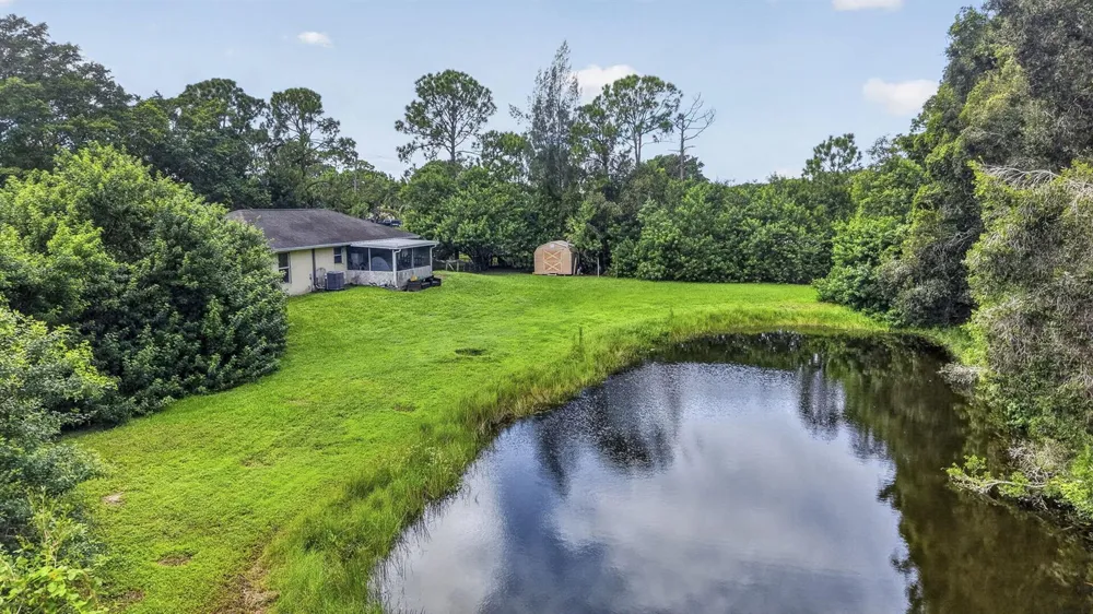 18725 43RD ROAD Loxahatchee, FL 33470