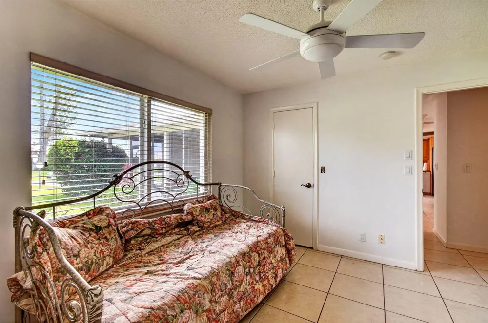 6049 Dusenburg Road Delray Beach, FL 33484