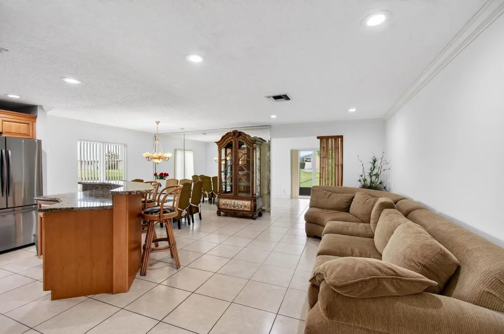 6049 Dusenburg Road Delray Beach, FL 33484