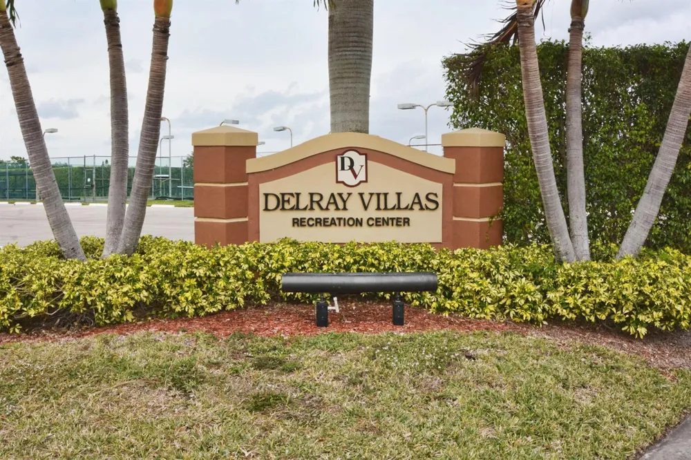 6049 Dusenburg Road Delray Beach, FL 33484