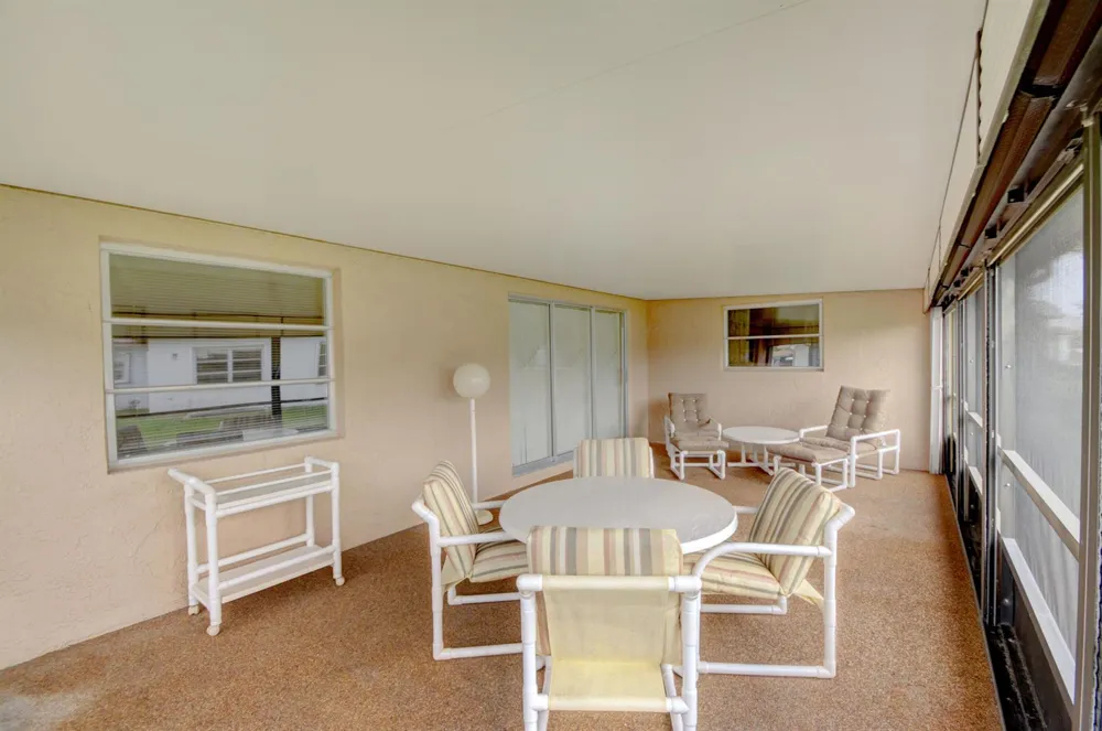 6049 Dusenburg Road Delray Beach, FL 33484