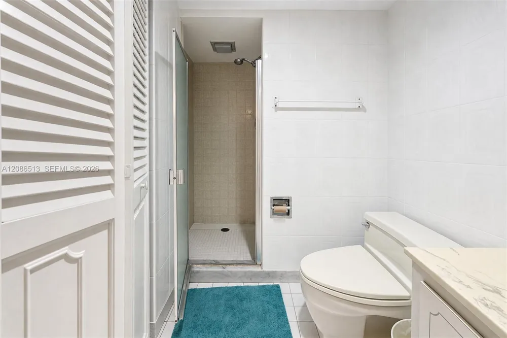 1865 S Ocean Dr #14D Hallandale Beach, FL 33009