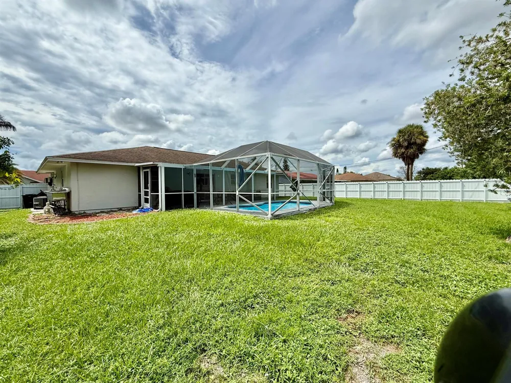 1757 SW Gemini Lane Port St. Lucie, FL 34984