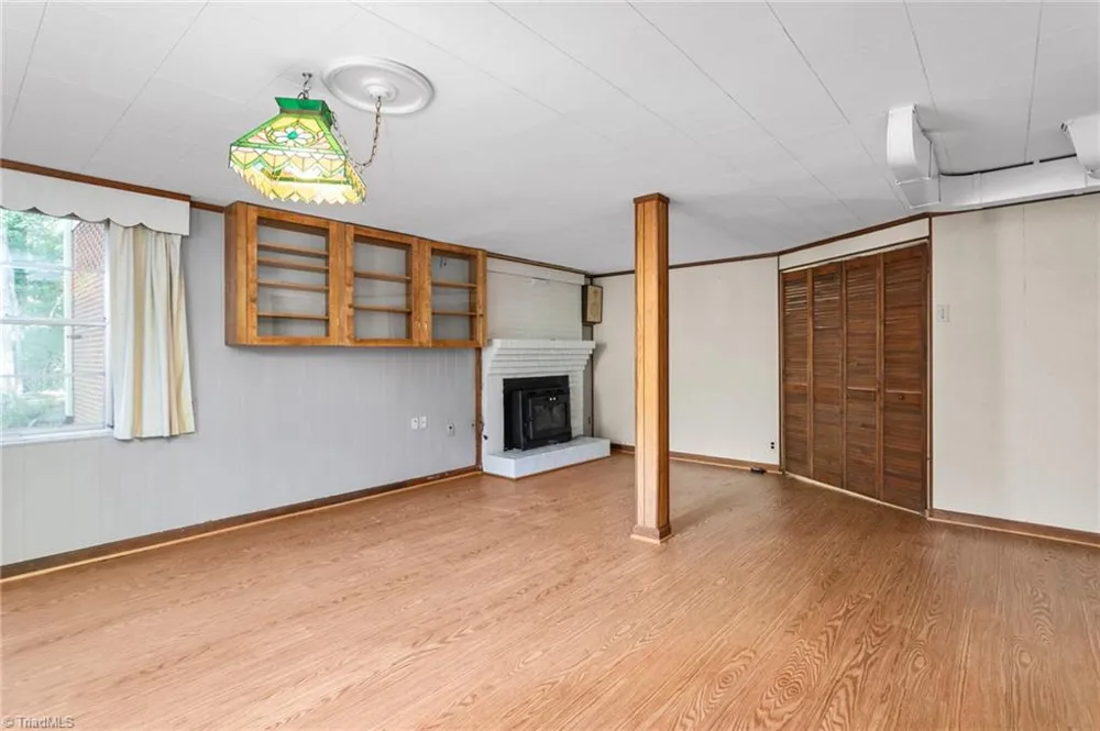 3430 Forest Lane Winston-Salem, NC 27040