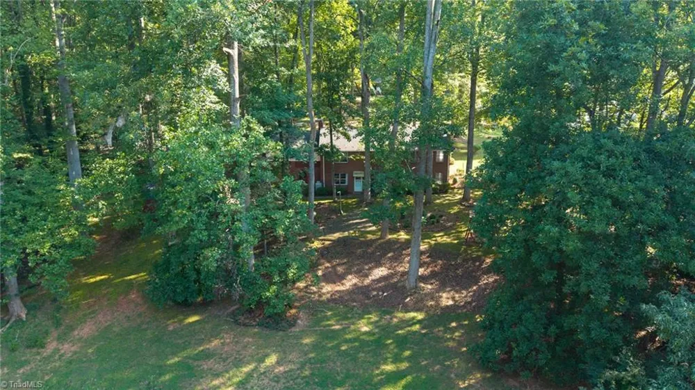 3430 Forest Lane Winston-Salem, NC 27040