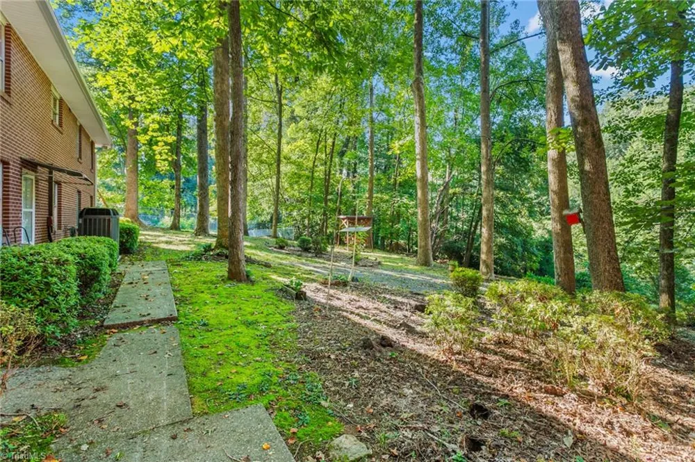 3430 Forest Lane Winston-Salem, NC 27040