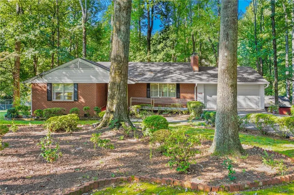 3430 Forest Lane Winston-Salem, NC 27040