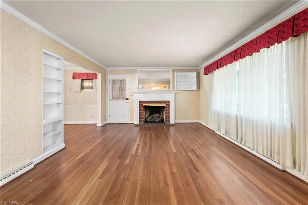 3430 Forest Lane Winston-Salem, NC 27040