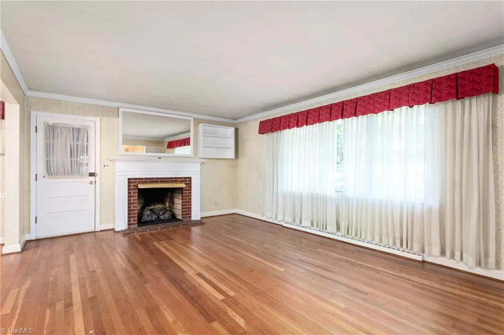 3430 Forest Lane Winston-Salem, NC 27040