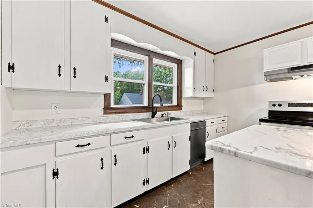 102 Cardwell Street Madison, NC 27025
