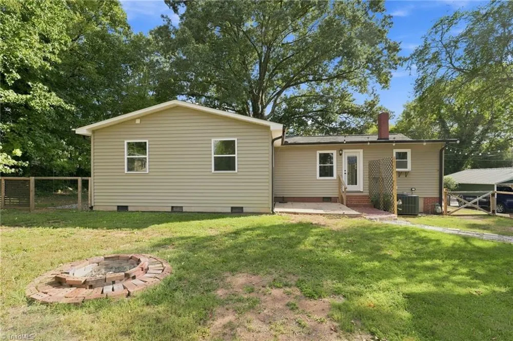 102 Cardwell Street Madison, NC 27025