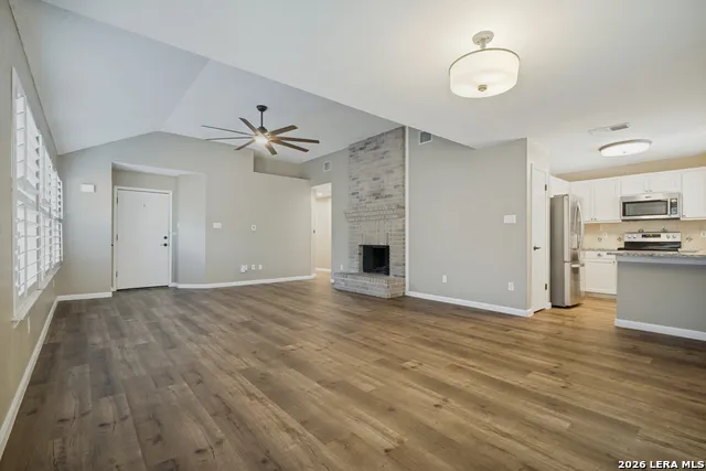 4459 BRUSHY HL San Antonio, TX 78217