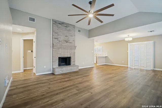4459 BRUSHY HL San Antonio, TX 78217
