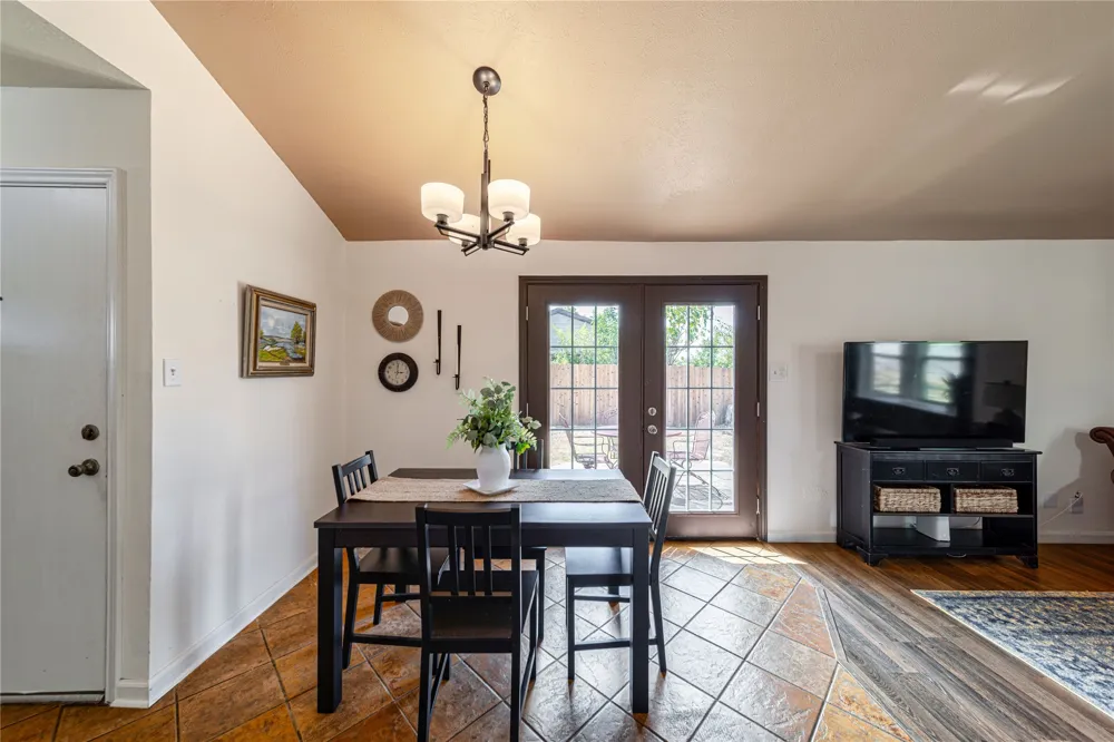 6036 Bogard Drive The Colony, TX 75056