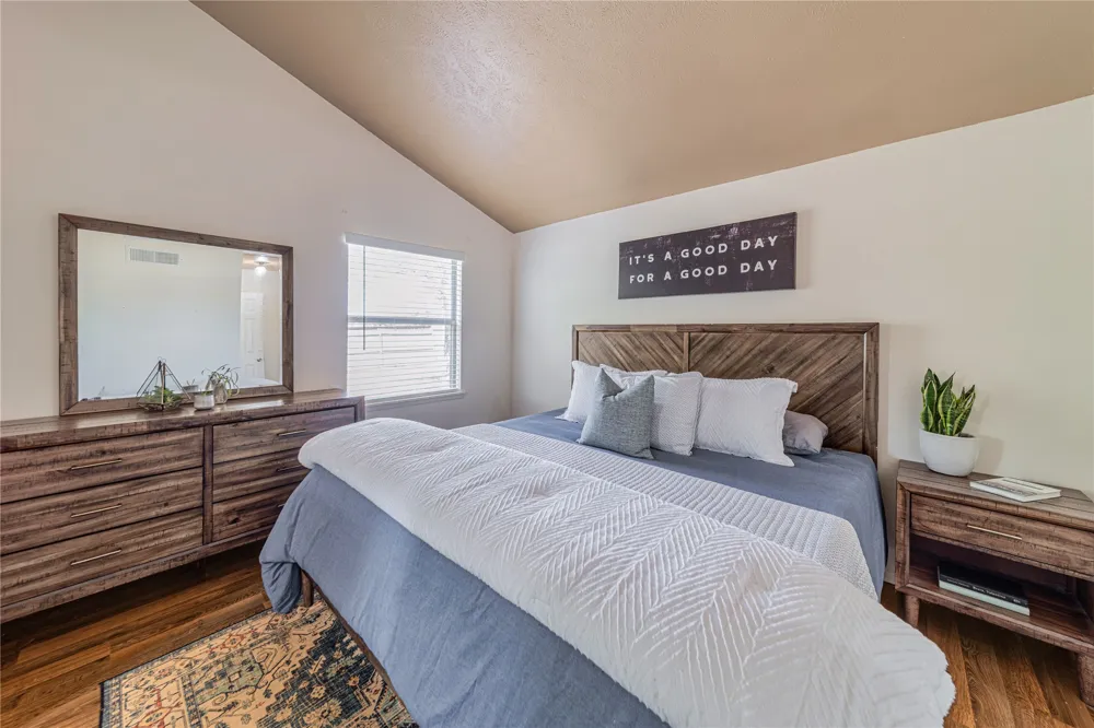 6036 Bogard Drive The Colony, TX 75056