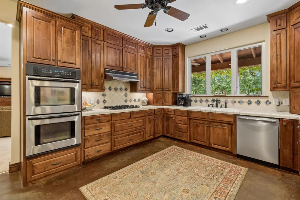 3227 Berry Hollow Melissa, TX 75454