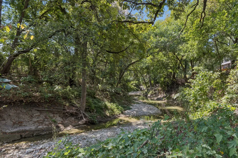 3227 Berry Hollow Melissa, TX 75454