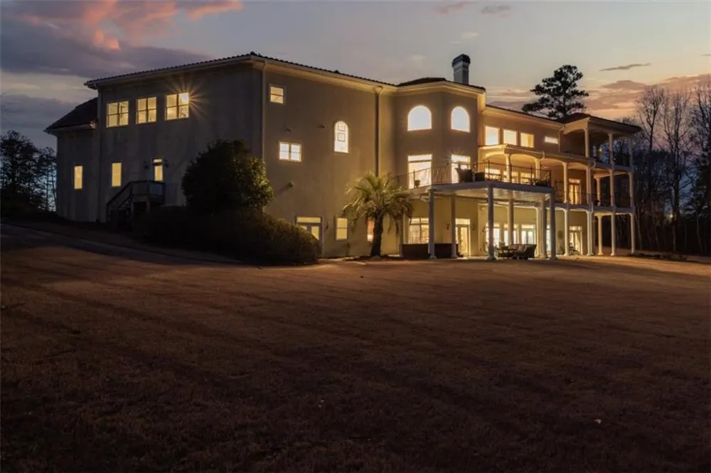 1005 Oak Mountain Road Carrollton, GA 30117