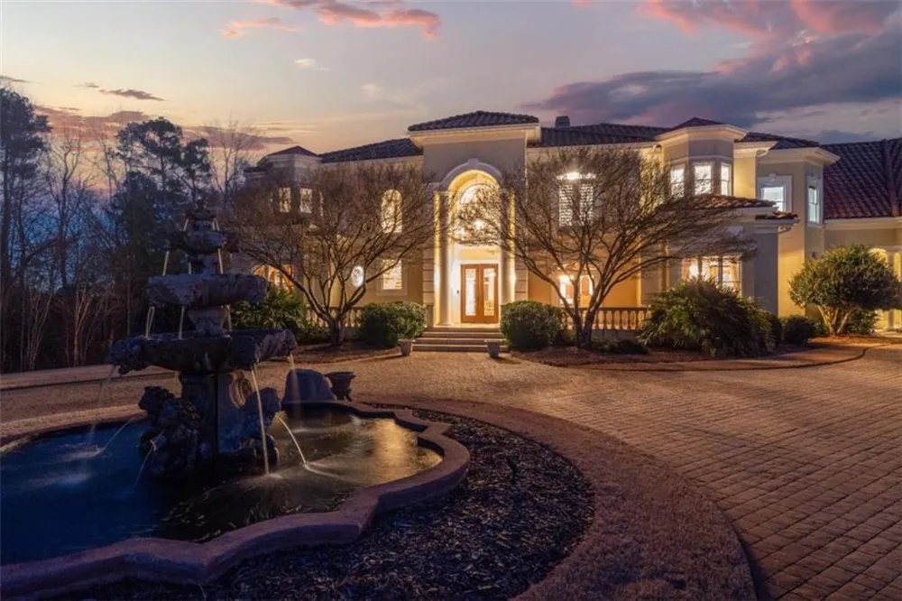 1005 Oak Mountain Road Carrollton, GA 30117