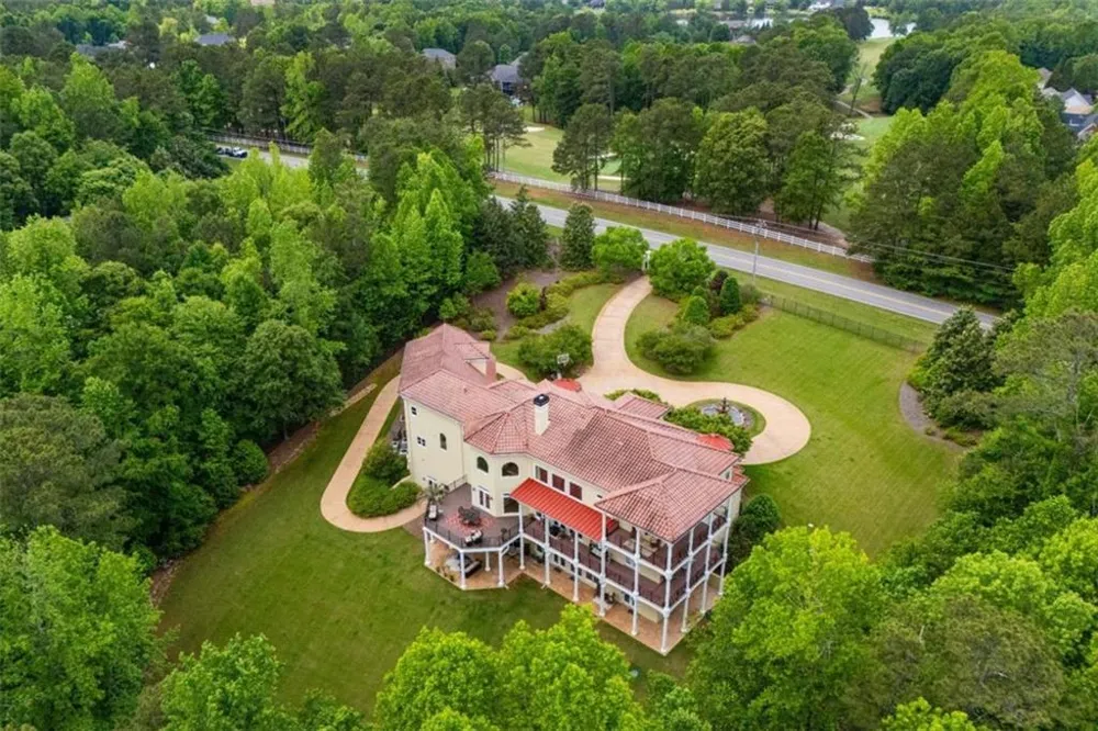 1005 Oak Mountain Road Carrollton, GA 30117