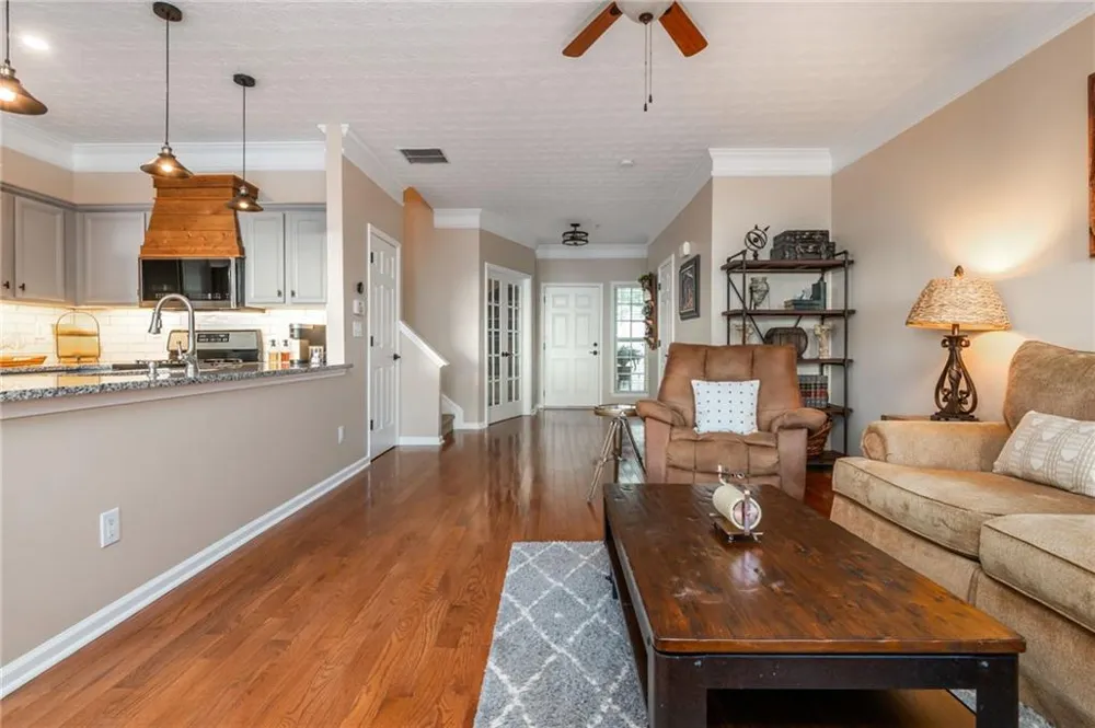 504 Blossom Way Woodstock, GA 30188