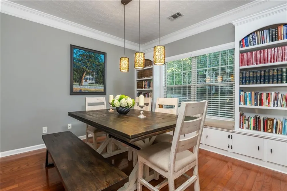 504 Blossom Way Woodstock, GA 30188