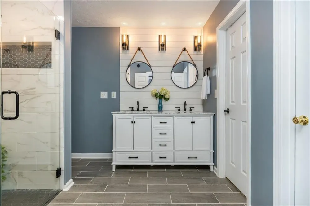 504 Blossom Way Woodstock, GA 30188
