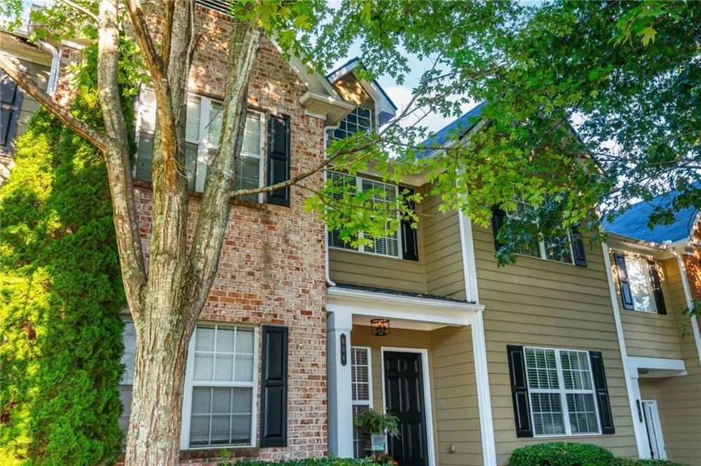 504 Blossom Way Woodstock, GA 30188