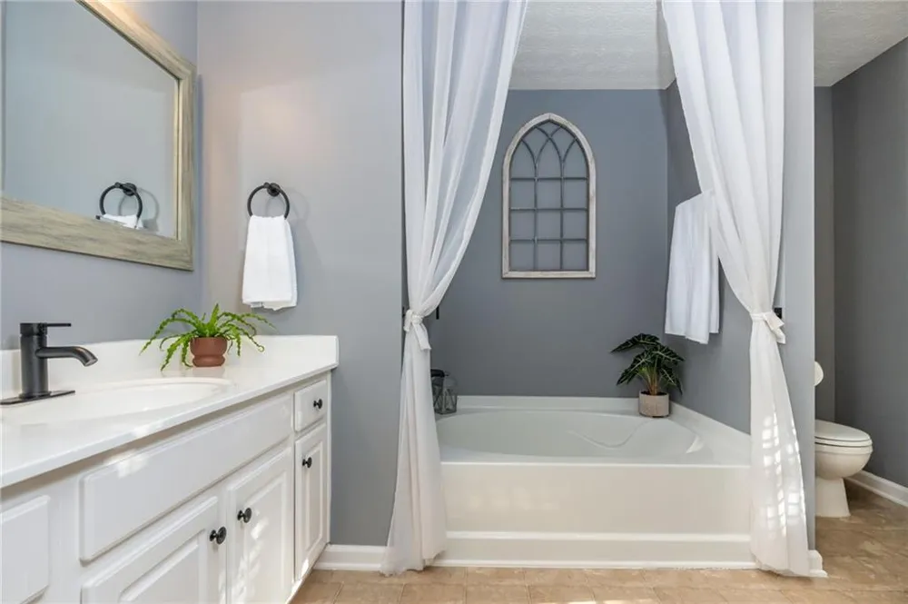 504 Blossom Way Woodstock, GA 30188