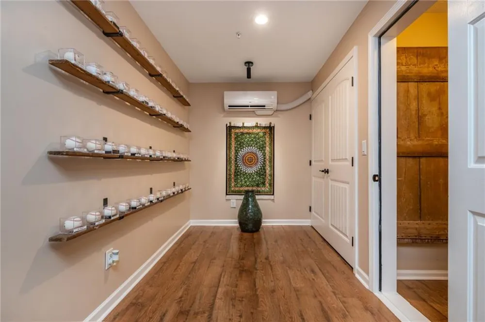 504 Blossom Way Woodstock, GA 30188