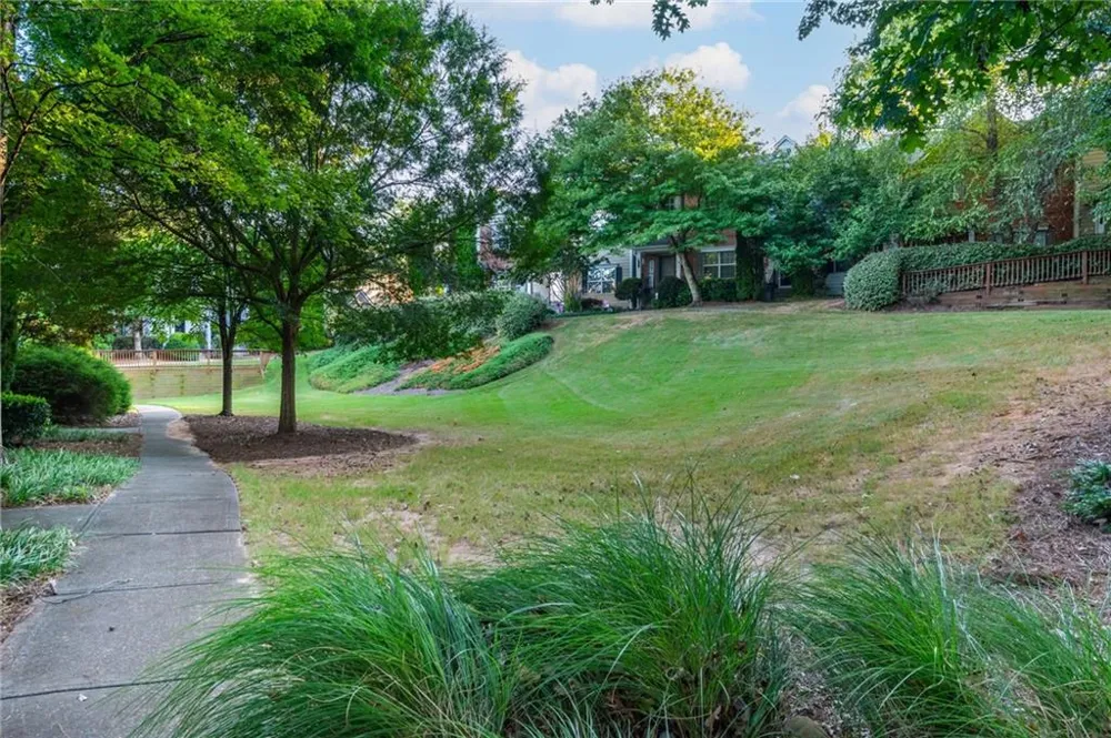504 Blossom Way Woodstock, GA 30188