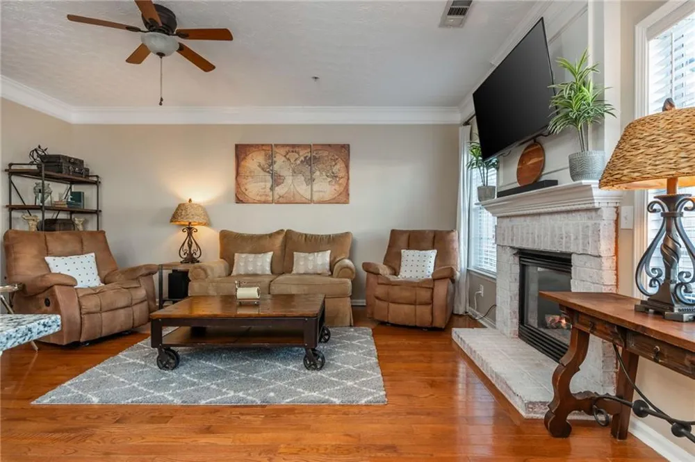 504 Blossom Way Woodstock, GA 30188