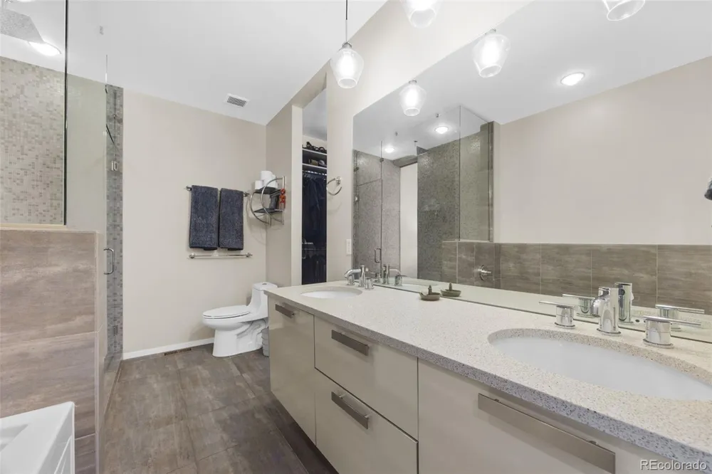 2312 Curtis Street Denver, CO 80205