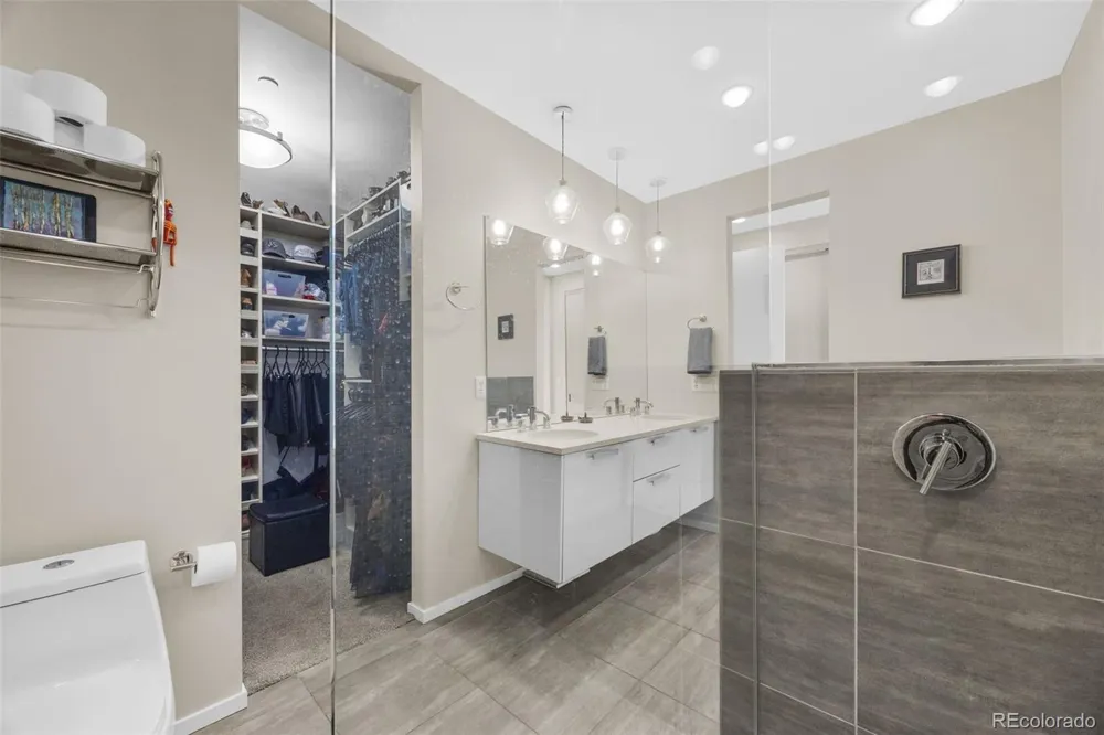 2312 Curtis Street Denver, CO 80205