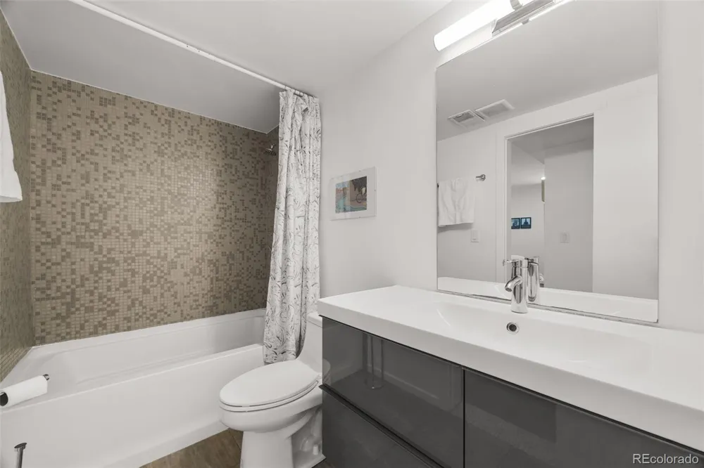 2312 Curtis Street Denver, CO 80205