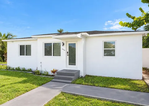 801 NW 105TH STREET ##10500