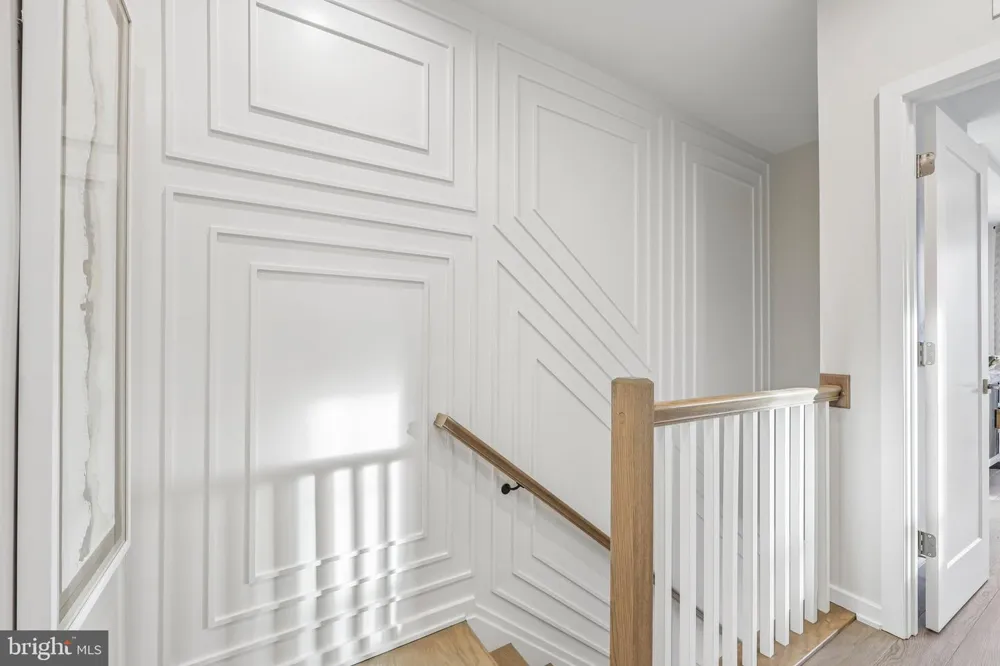 1746 MCKENNA POINT DRIVE #1601 Mclean, VA 22102