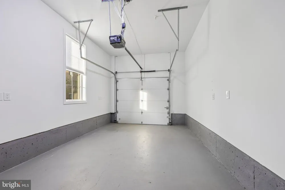 1746 MCKENNA POINT DRIVE #1601 Mclean, VA 22102