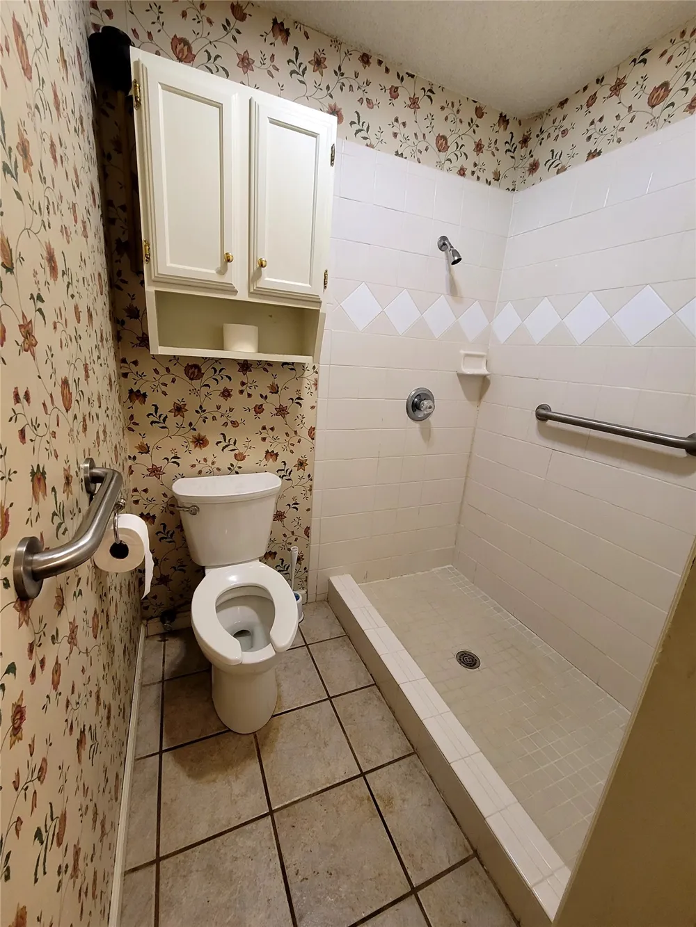112 Meadowlark Eufaula, OK 74432