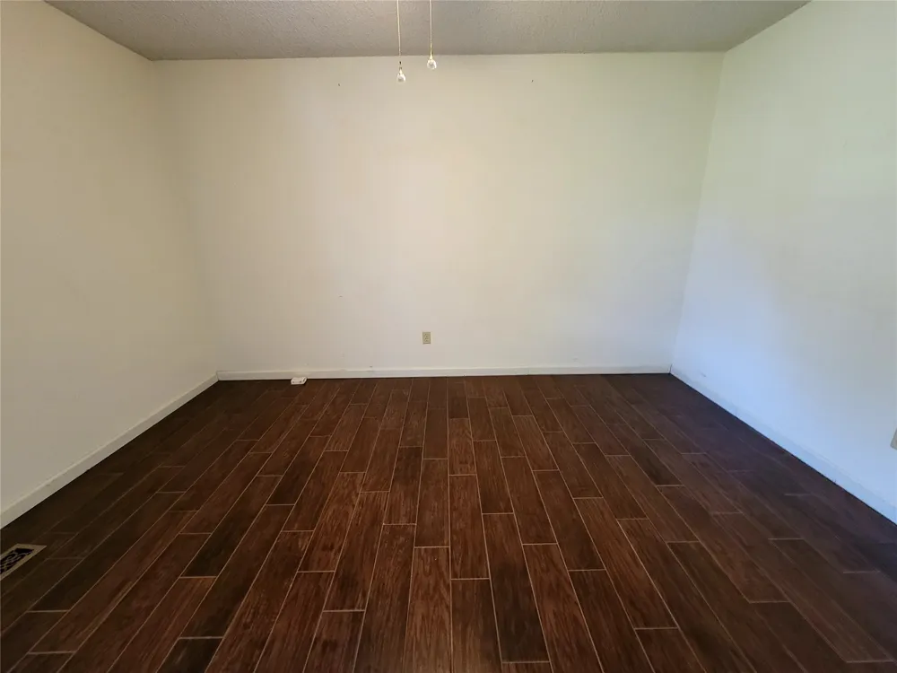 112 Meadowlark Eufaula, OK 74432