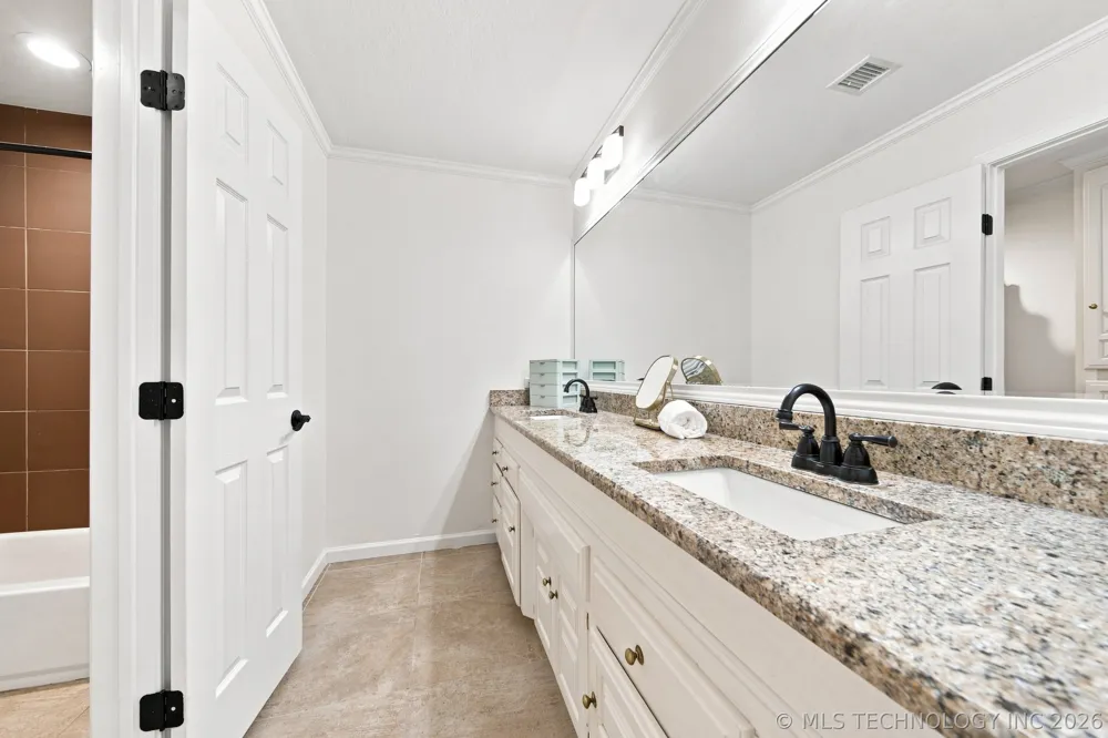 4105 E 62nd Street Tulsa, OK 74136