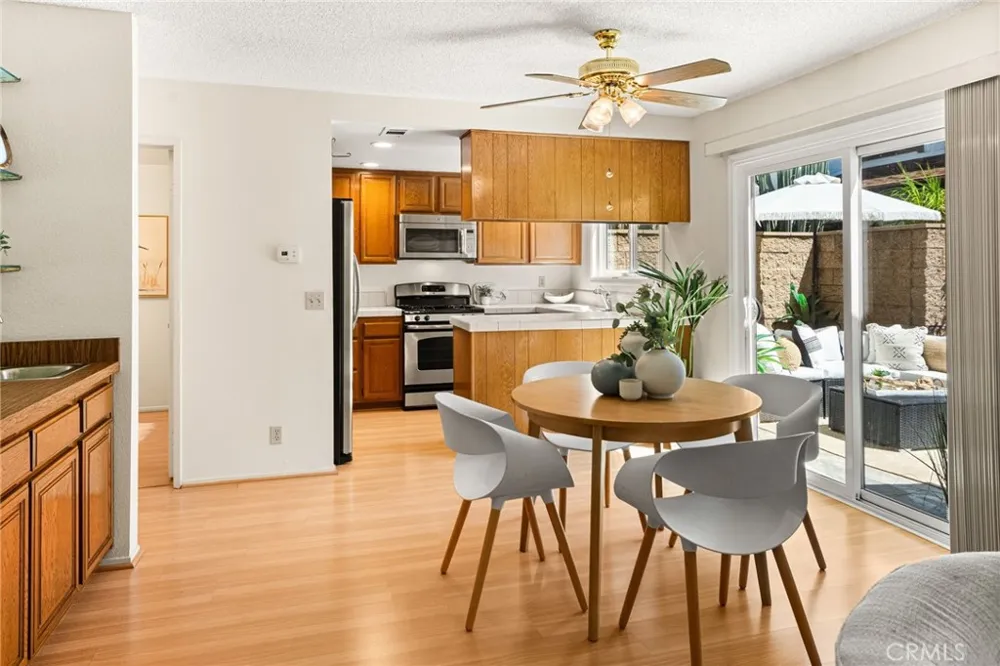 2650 W Meadowview Lane Anaheim, CA 92804