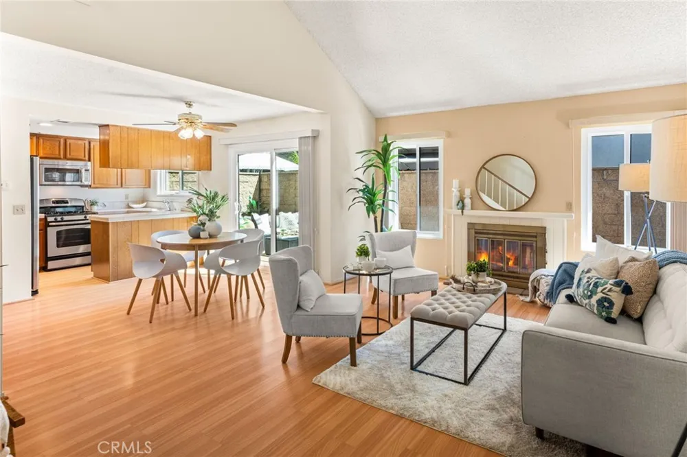 2650 W Meadowview Lane Anaheim, CA 92804