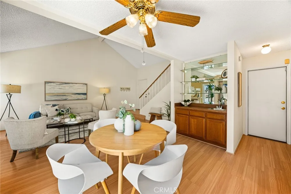 2650 W Meadowview Lane Anaheim, CA 92804