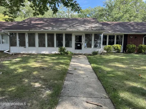 264 Kingston Court