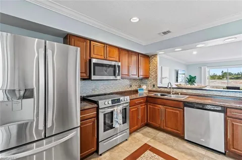 25486 Cockleshell Drive #806