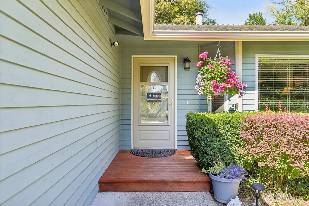 9113 15th Place SE Lake Stevens, WA 98258