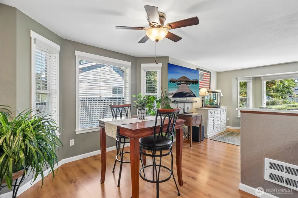9113 15th Place SE Lake Stevens, WA 98258