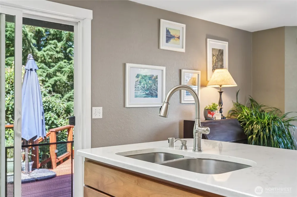 9113 15th Place SE Lake Stevens, WA 98258