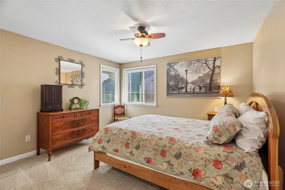 9113 15th Place SE Lake Stevens, WA 98258